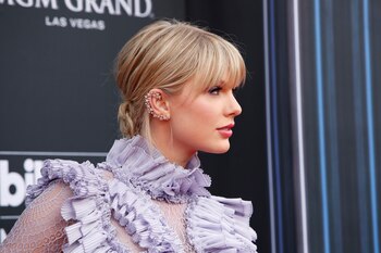 Ese mismo año, “Evermore” se