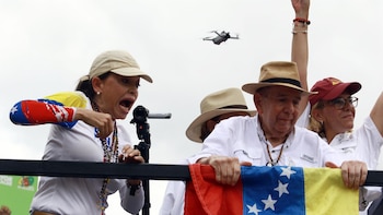 Los opositores venezolanos María Corina Machado y Edmundo González piden apoyo internacional por los seísmos
