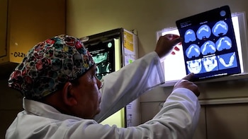 Exitosa cirugía elimina tumor que