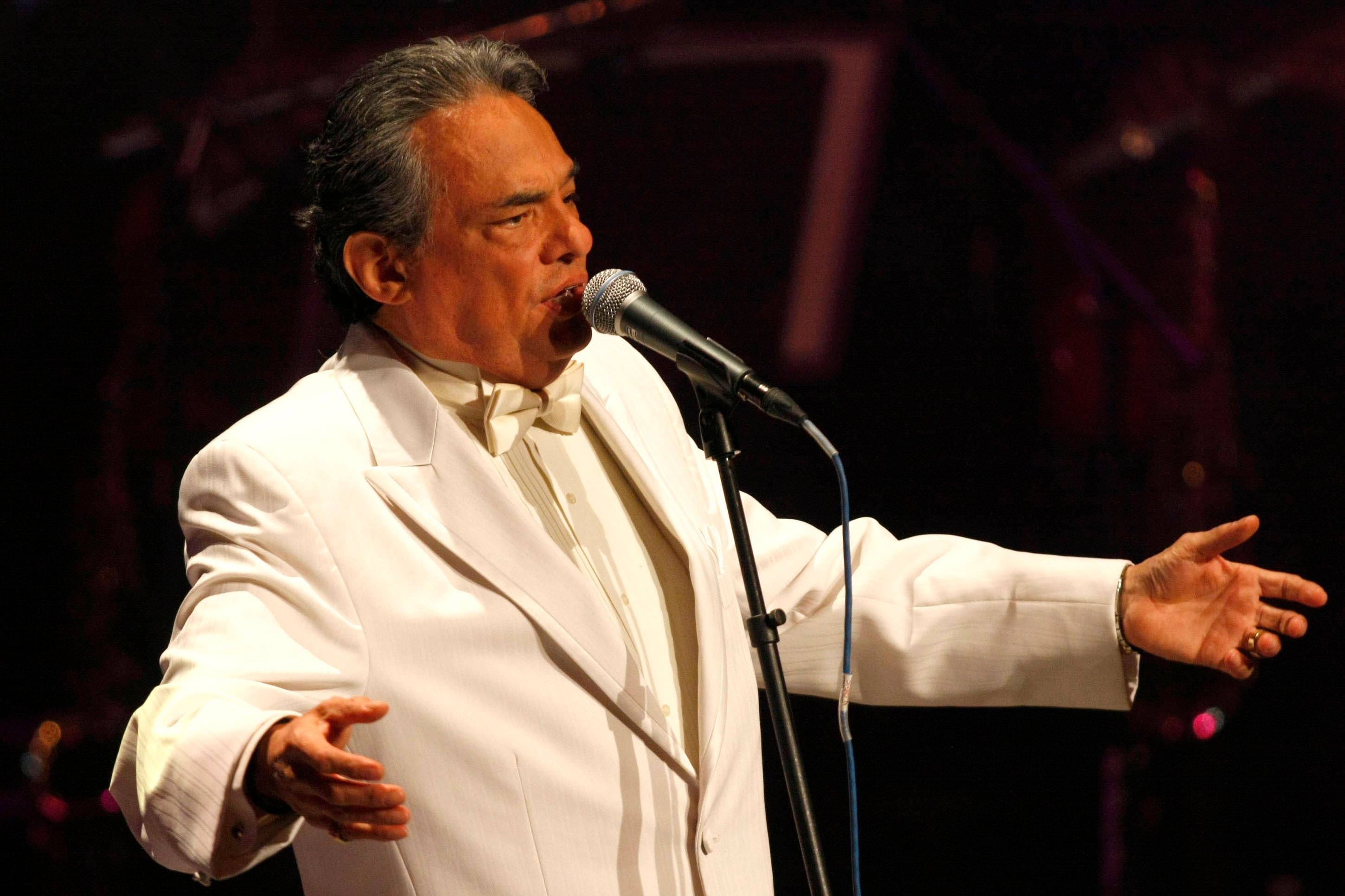El intérprete mexicano falleció el 28 de septiembre de 2019 a los 71 años a causa de un cáncer de páncreas.FOTO: HILDA RÍOS /CUARTOSCURO.COM