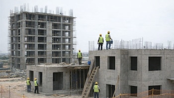 En medio del recuento de obras, Mulino promete 80,000 empleos y lanza una nueva etapa de su gobierno