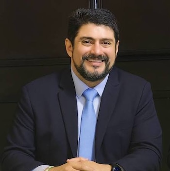 La investigación de la FECI y la CICIG documentó entre 2012 y 2014 una estructura criminal en el MSPAS con comisiones en obras públicas, adquisiciones irregulares y tráfico de plazas.