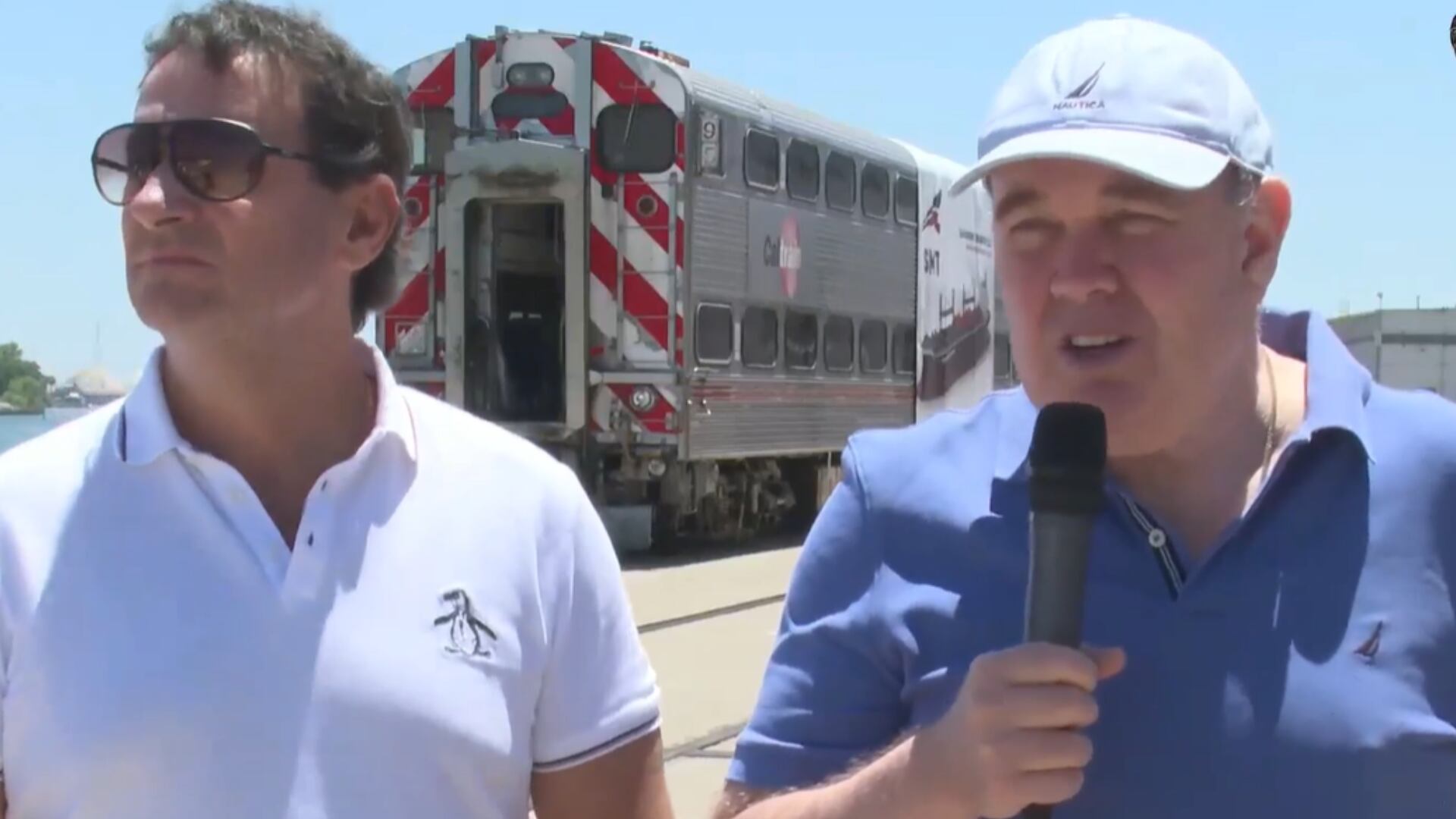 Trenes donados por Caltrain rumbo al Callao: López Aliaga inspecciona el primer embarque en EE.UU. Foto: captura MML