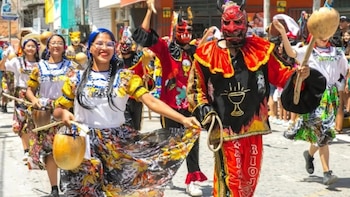 Carnaval de Rioja convierte a