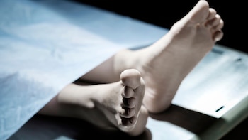 Cuerpo de una persona fallecida.