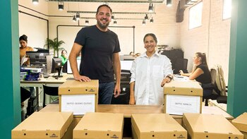 Di Napoli junto a las