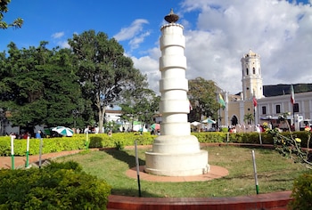El Monumento Columna de la