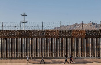 Solicitantes de asilo preparándose para