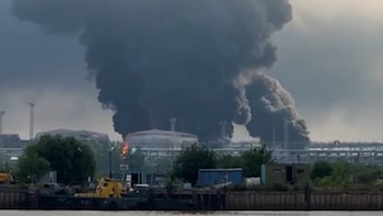 Ucrania bombardeó una terminal petrolera en San Petersburgo