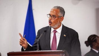 El primer ministro promete comicios