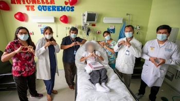 El equipo médico utilizó tecnología ECMO para sustituir las funciones cardíacas y pulmonares durante el momento más crítico, permitiendo que el nuevo corazón se adaptara a su organismo - Créditos: Incor.