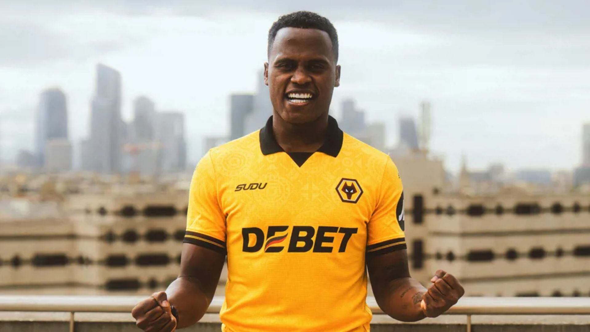 El extremo colombiano inicia una nueva etapa en su carrera profesional: Wolverhampton anunció oficialmente su fichaje el 24 de julio de 2025 por 17 millones de euros más cinco millones más en variables - crédito Wolverhampton Wanderers