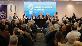 Elección caliente en la SRA: Pino le ganó a Pereda y seguirá como presidente de la entidad que representa a la aristocracia del campo