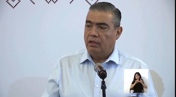 El fiscal Gustavo Rómulo Salas Chávez compartió detalles sobre los acuerdos para realizar retenes en las carreteras del estado. Crédito: FGJES
