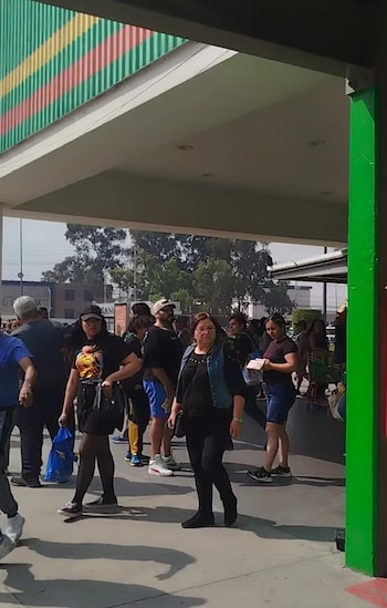 Clientes y trabadores de una