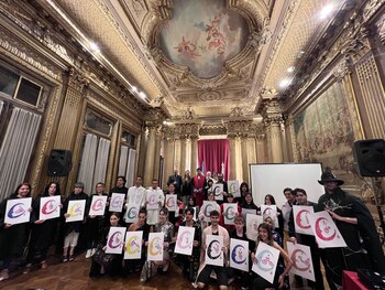 Desfile de sordos y autistas