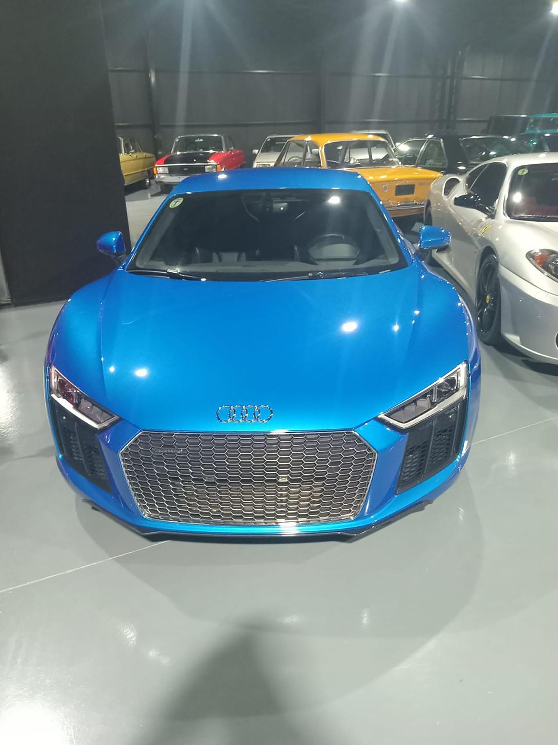 Un Audi R8 5.2 Plus Quattro 2018 encontrado en el allanamiento. Su valor se estiman en USD 396.800
