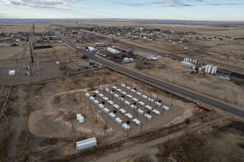 (Paul Ratje/The New York Times)