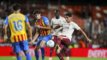 (Pre) Valencia-Villarreal y Racing-Espanyol, duelos para aplacar dudas