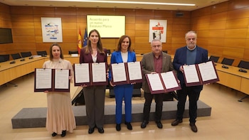 Imagen K74Q2MFIYJEPXICWQFSDOWLDIM