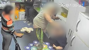 Denunciaron a una mujer de 71 por golpear y maltratar a su hijo con síndrome de down