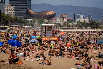 Una playa de Barcelona. (Foto