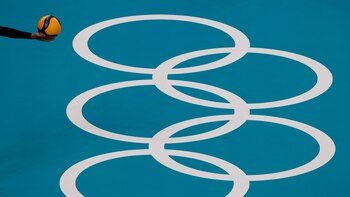 Polonia anuncia su candidatura para