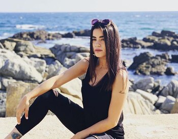 Para interpretar a la esposa