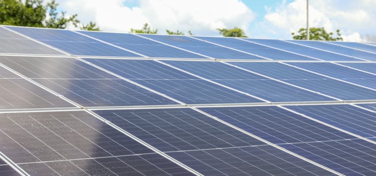 Gracias a soluciones renovables, la capacidad instalada de energías limpias aumentó del 2% al 15,6%, evitando cerca de 7 millones de toneladas de CO₂ - crédito Ministerio de Minas y Energía