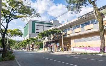 Después de un año de