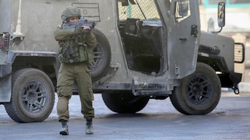 Israel detiene a un hombre que cruzó la valla de separación con Egipto