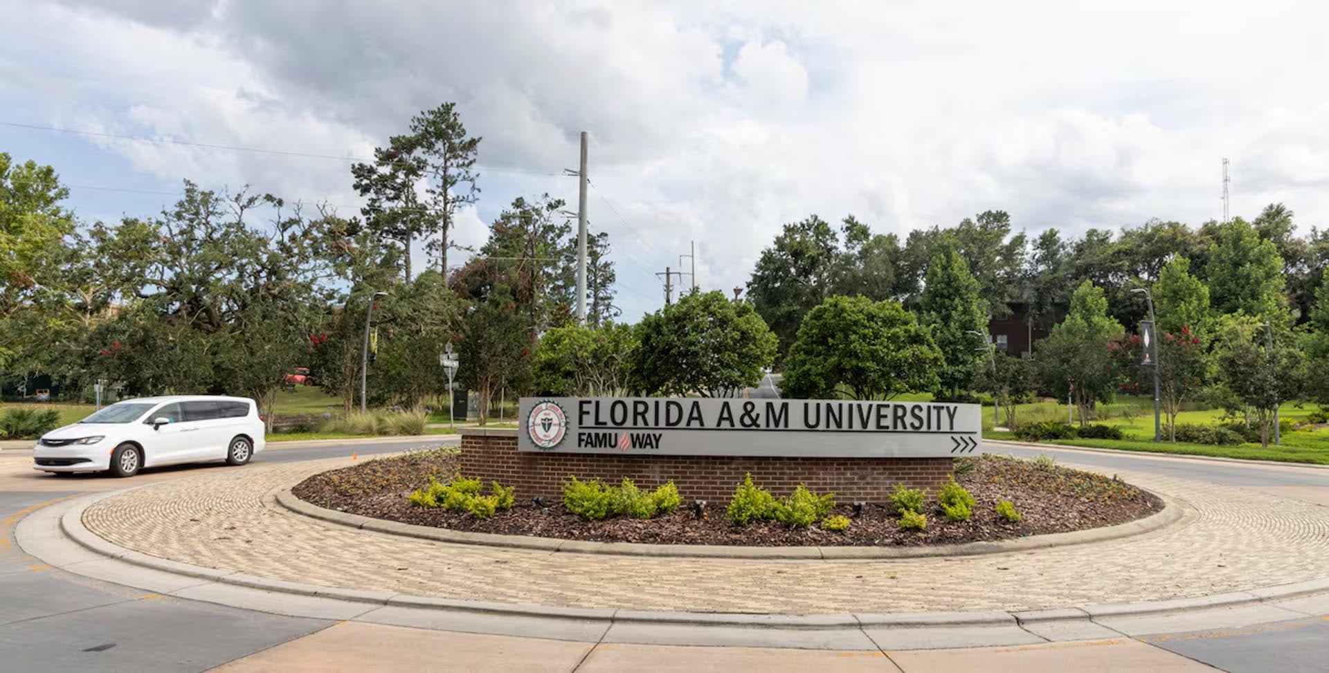 Un adolescente de 15 años será juzgado como adulto por el tiroteo que dejó 12 heridos tras un partido universitario en Florida