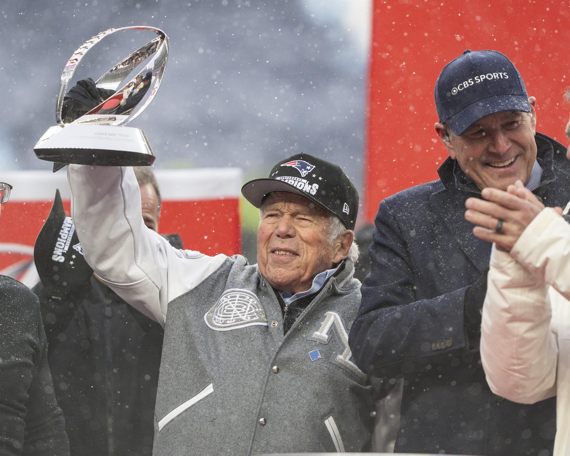 Seattle Seahawks y New England Patriots jugarán la Super Bowl de la NFL el 8 de febrero
