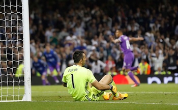 Gianluigi Buffon relató su experiencia con ataques de pánico durante su carrera profesional, destacando la importancia de la salud mental en el fútbol (Reuters / Darren Staples Livepic)