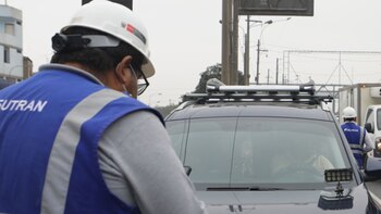 Este tipo de controles se ejecuta a diario en coordinación con la PNP para reforzar la vigilancia en las vías y promover viajes más seguros - Créditos: Sutrán.