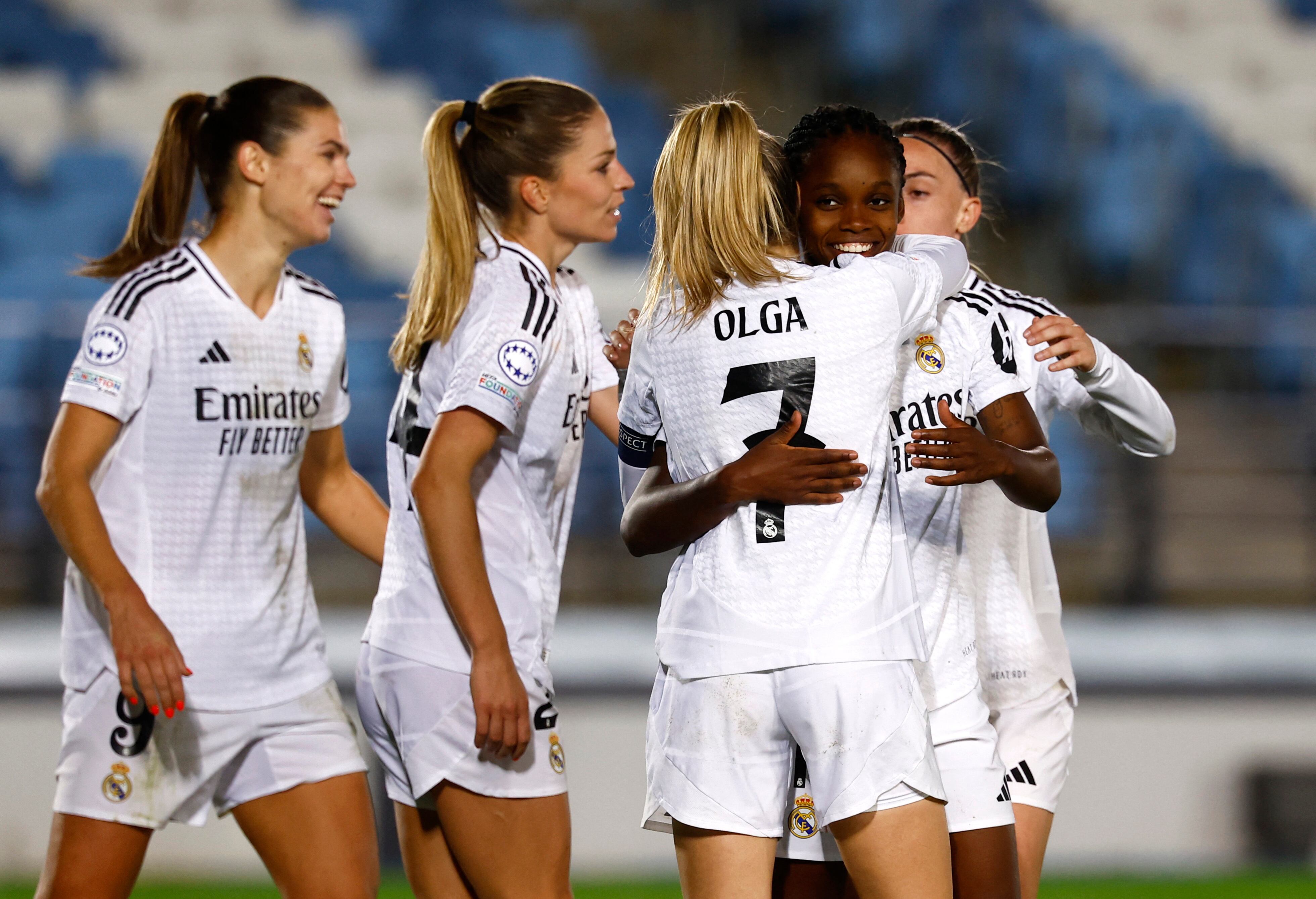 En su tercera temporada con el Real Madrid, Linda Caicedo tiene un nuevo entrenador con el que buscará el primer título en la historia del club femenino - crédito Susana Vera/REUTERS