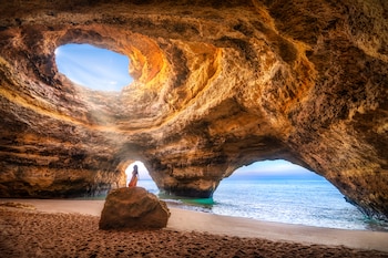 Algar de Benagil, Algarve.