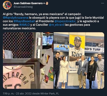 @RandyArozarena
le obsequió la playera
