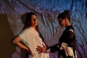 “La chica de la lámpara”: