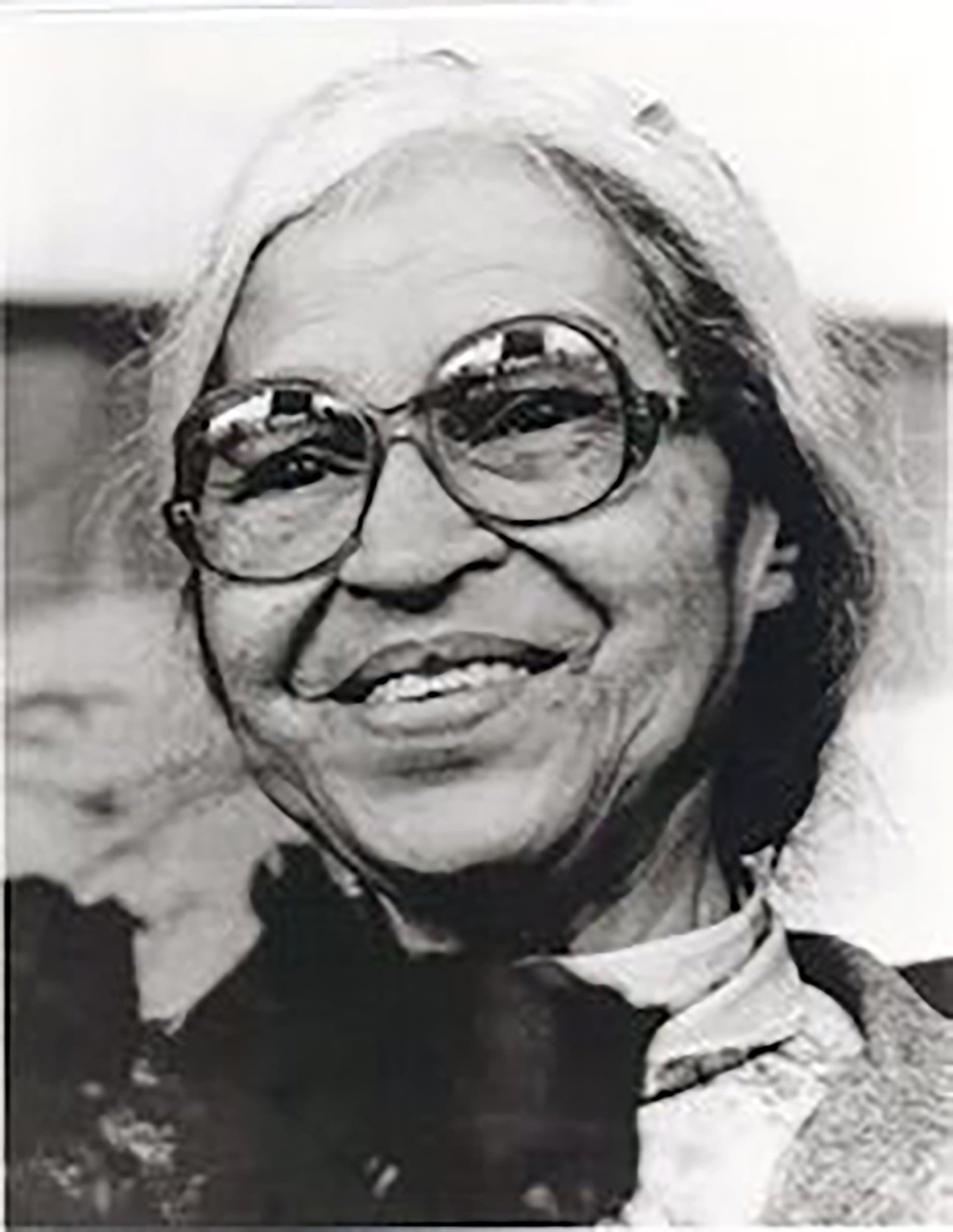 Rosa Parks nació en Tuskegee y trabajó durante su niñez en una plantación de algodón a cambio de cincuenta centavos de dólar por día