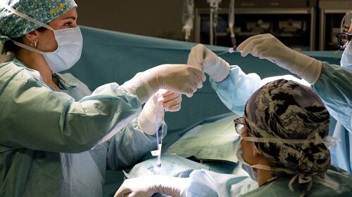 Cirugía de callosotomía en el Hospital del Mar de Barcelona (Hospital del Mar de Barcelona)