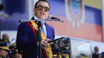 Noboa acusa a Petro de impulsar una supuesta "incursión" de guerrilleros colombianos en Ecuador