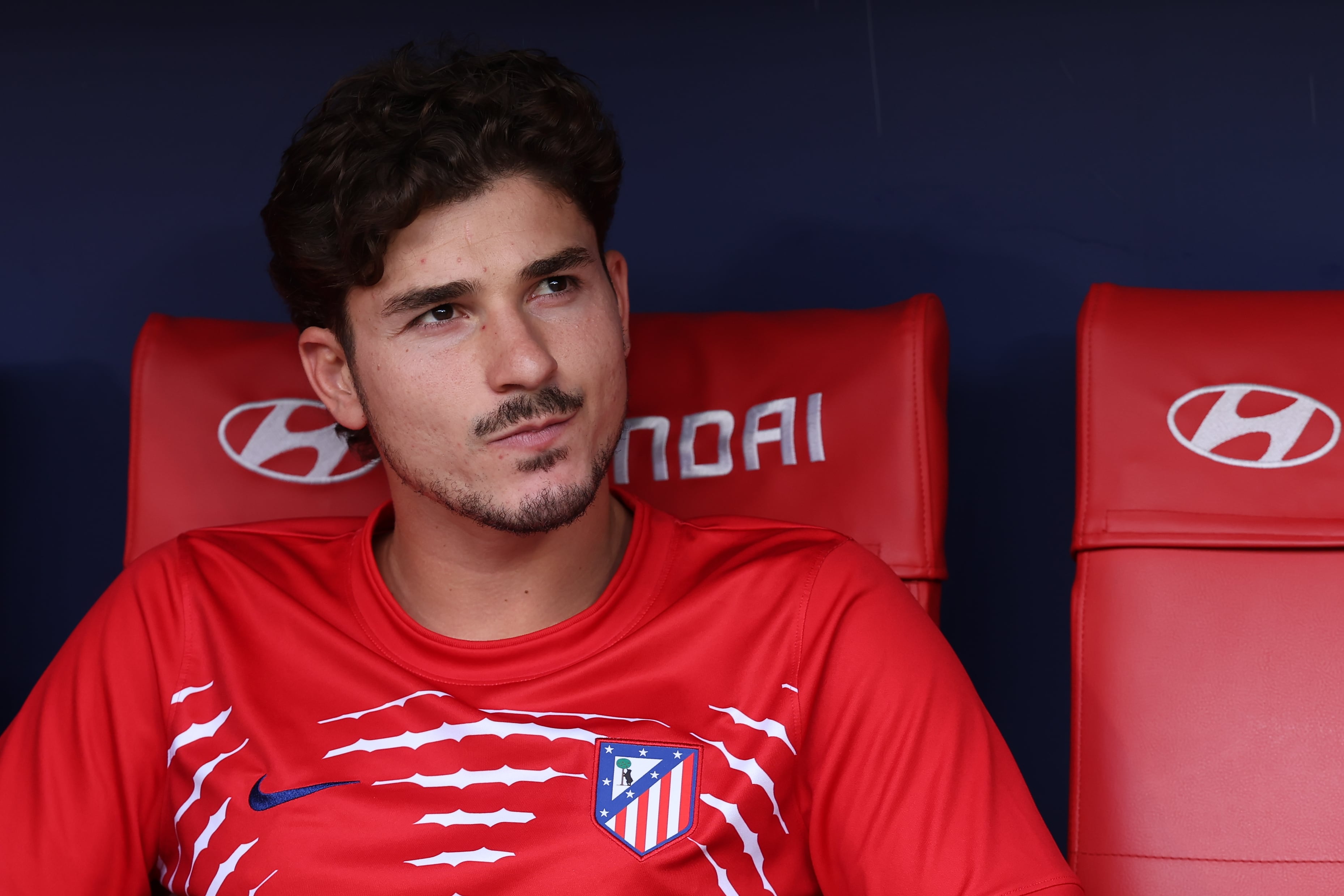Julián Álvarez se ausentó por tercer día consecutivo de la práctica del Atlético de Madrid y quedó fuera de la nómina (EFE/ Kiko Huesca)