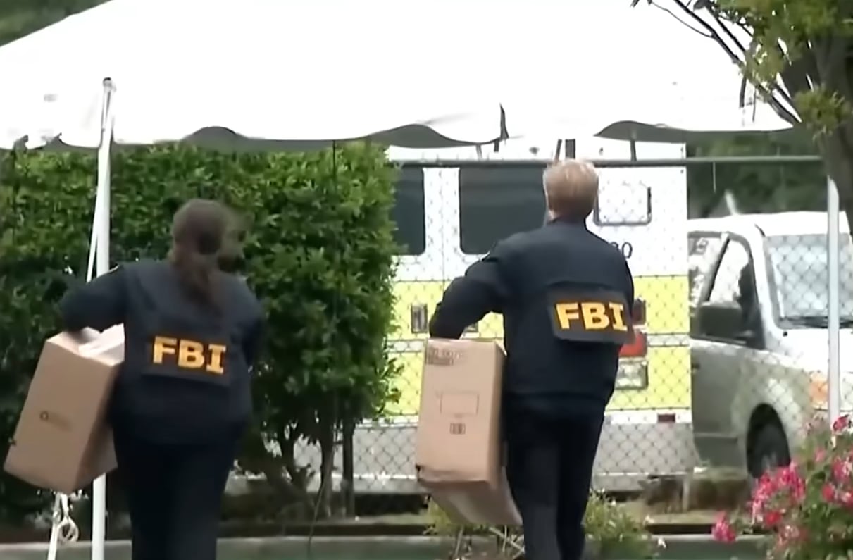 Agentes del FBI incautaron marihuana y armas de fuego durante allanamientos a dos comercios vinculados a la legisladora en Portsmouth (ABC7 News)