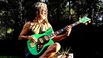 El Rama Bass, una invención