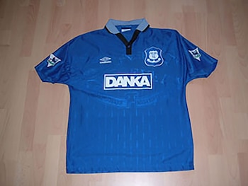 Una camiseta del Everton inició