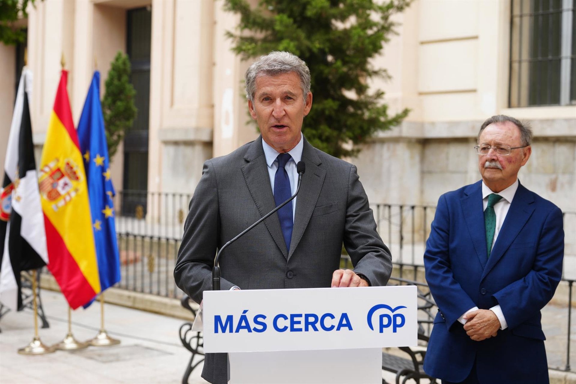 02/09/2026 Feijóo junto al presidente de la Ciudad Autónoma de Ceuta, Juan Jesús Vivas (PP)
POLITICA
DAVID MUDARRA/PP