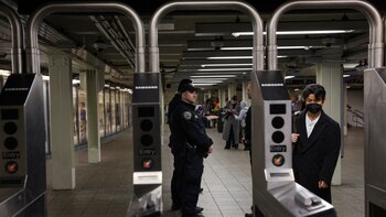 Nueva York desplegó 800 oficiales