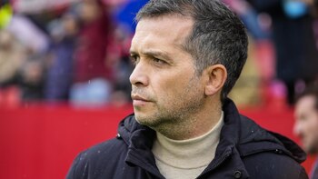 Luís Castro: "No miro mucho