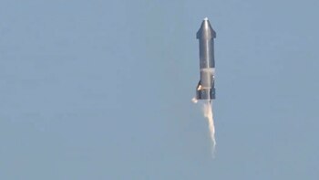 El nuevo prototipo de cohete de SpaceX explotó durante el aterrizaje